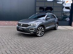 Volkswagen T-Roc - 2.0 TSI 4Motion Sport Virtual/Pano/DAB+