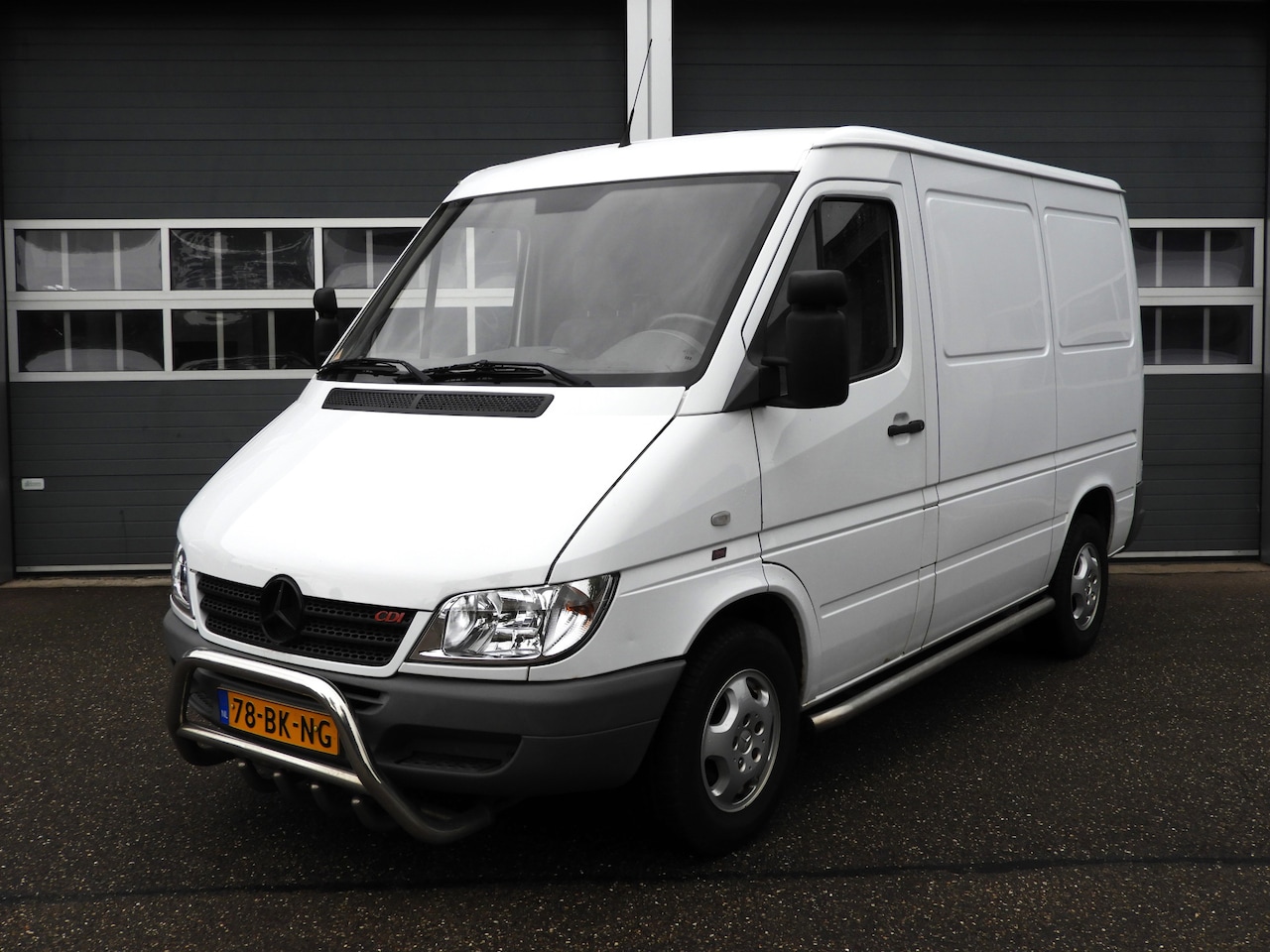 Mercedes-Benz Sprinter - 208 CDI 2.2 L1H1 AIRCO | APK 5-2025 | NETJES!! - AutoWereld.nl