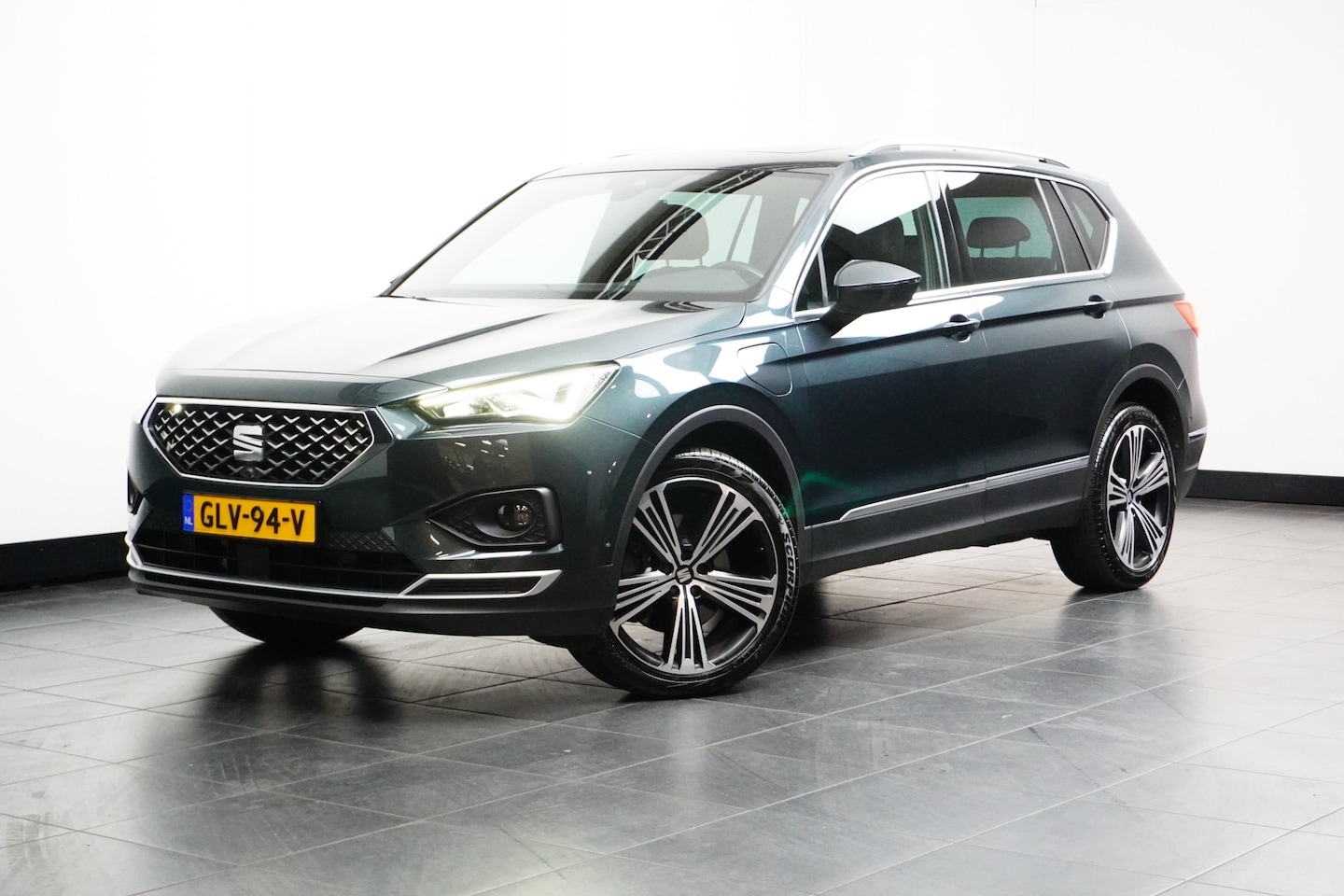 Seat Tarraco - 1.4 TSI 245PK DSG Automaat e-Hybrid PHEV Xcellence | Leer | Navi | 360 Camera | Panorama d - AutoWereld.nl