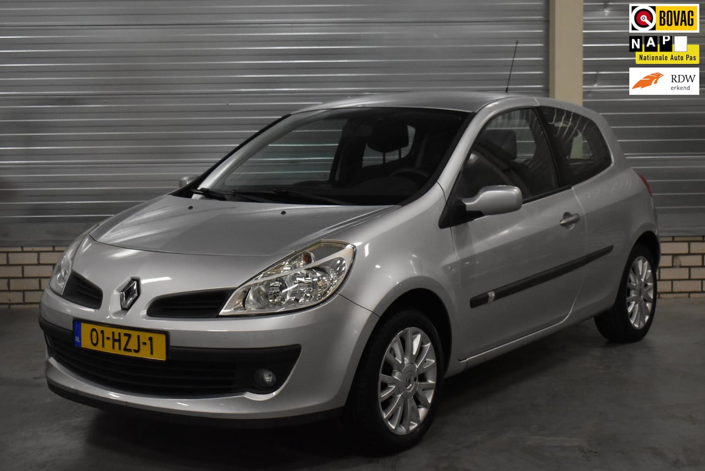 Renault Clio - 1.2-16V Collection + Airco|Bluetooth| - AutoWereld.nl