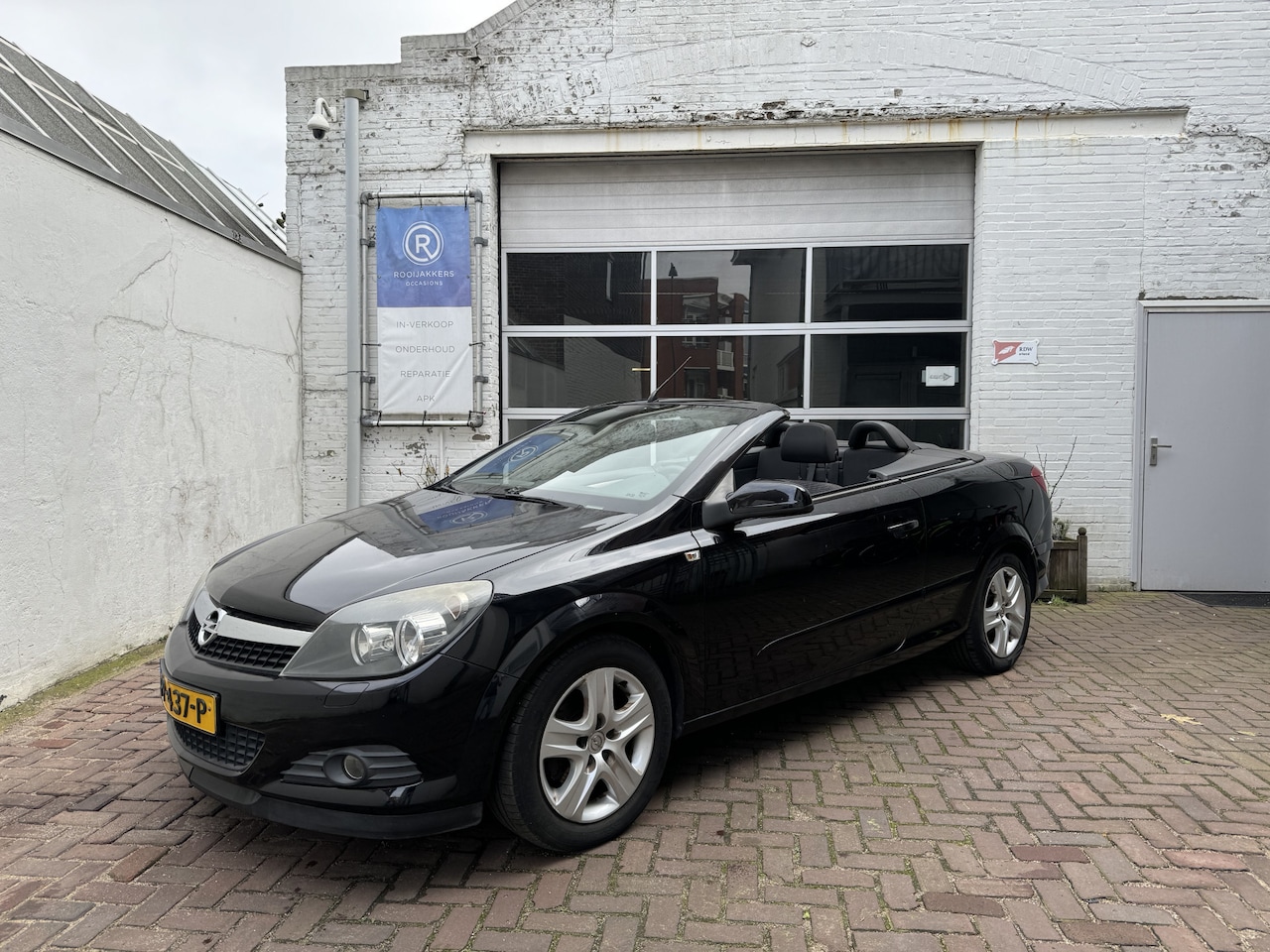 Opel Astra TwinTop - 1.6 Enjoy Cabrio/Airco/Cruisecontrol/PDC/Mistlampen/LMvelgen - AutoWereld.nl