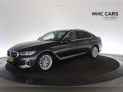 BMW 5-serie - SEDAN 520iA | Luxery line | Leder |