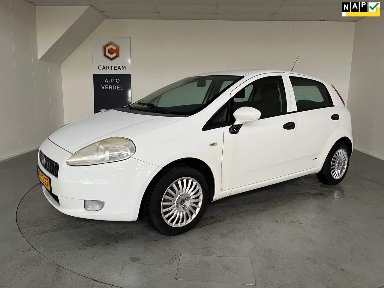 Fiat Grande Punto - 1.2 Active Airco, 5-deurs - AutoWereld.nl