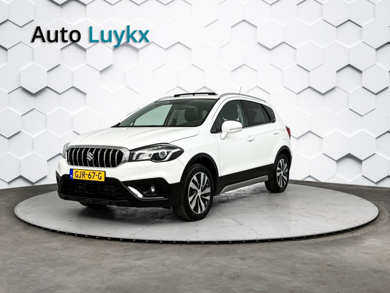 Suzuki S-Cross - 1.4 Boosterjet Style Smart Hybrid | Panoramadak | Navigatie | Lederen bekleding - AutoWereld.nl