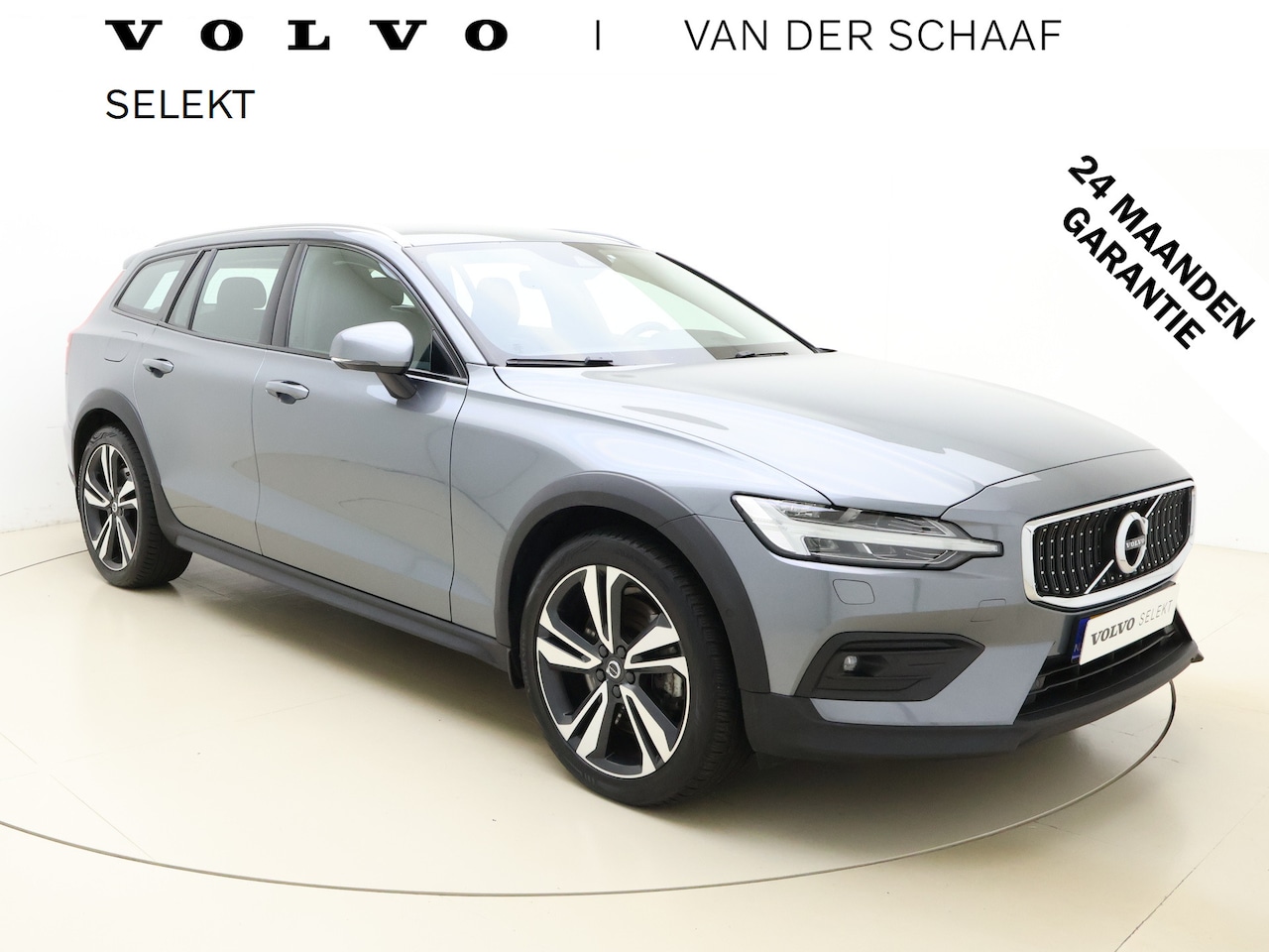 Volvo V60 Cross Country - B5 265pk Automaat AWD Pro / Trekhaak / H&K Audio / PDC+ CAM / 19'' / Stoel + Stuurw. Verwa - AutoWereld.nl