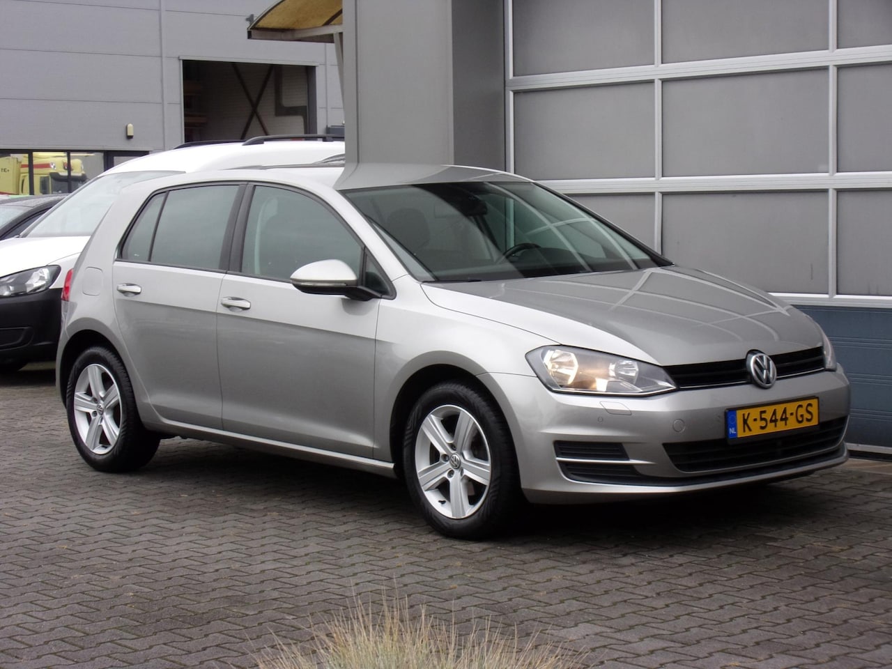 Volkswagen Golf - 1.2 TSI Easyline Clima/Stoelverw/Cruise!! - AutoWereld.nl