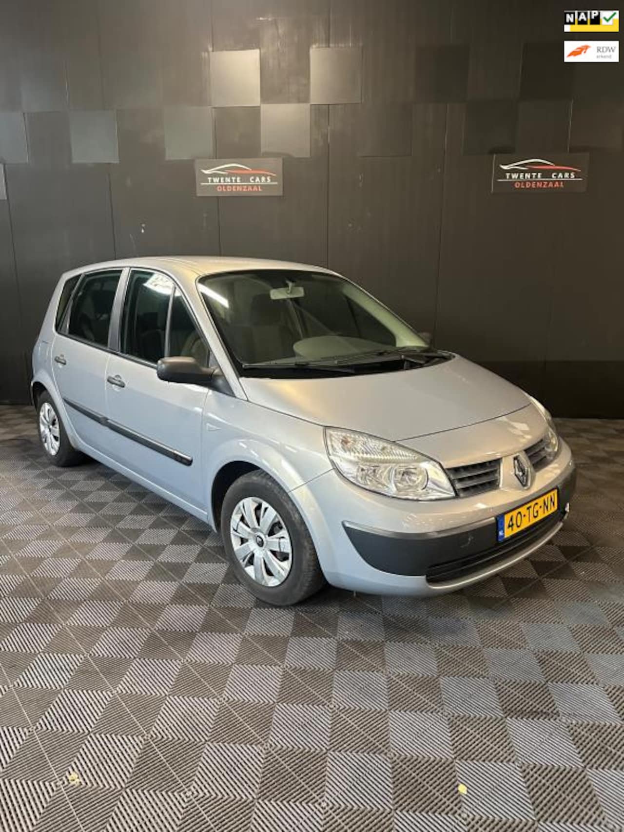 Renault Scénic - 1.6-16V Expression Basis | Airco | Nieuwe APK | - AutoWereld.nl