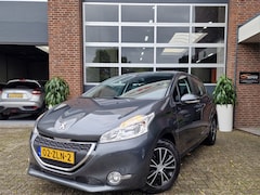 Peugeot 208 - 1.2 VTi Envy|Navi|Trekhaak|Metalic|Cruise|Nap|Apk