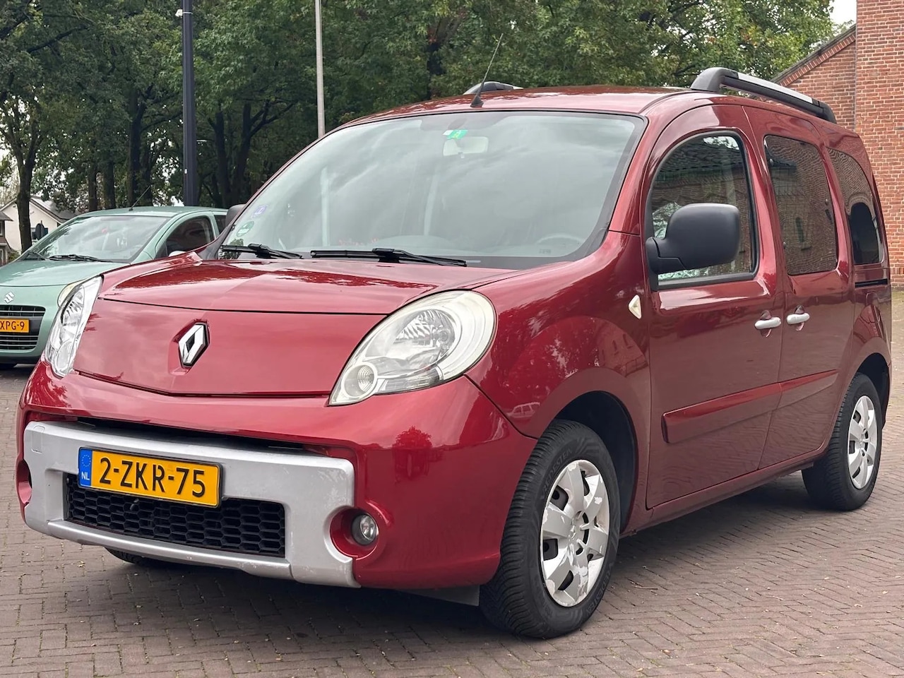 Renault Kangoo Family - 1.6-16V Privilège 1.6-16V Privilège - AutoWereld.nl