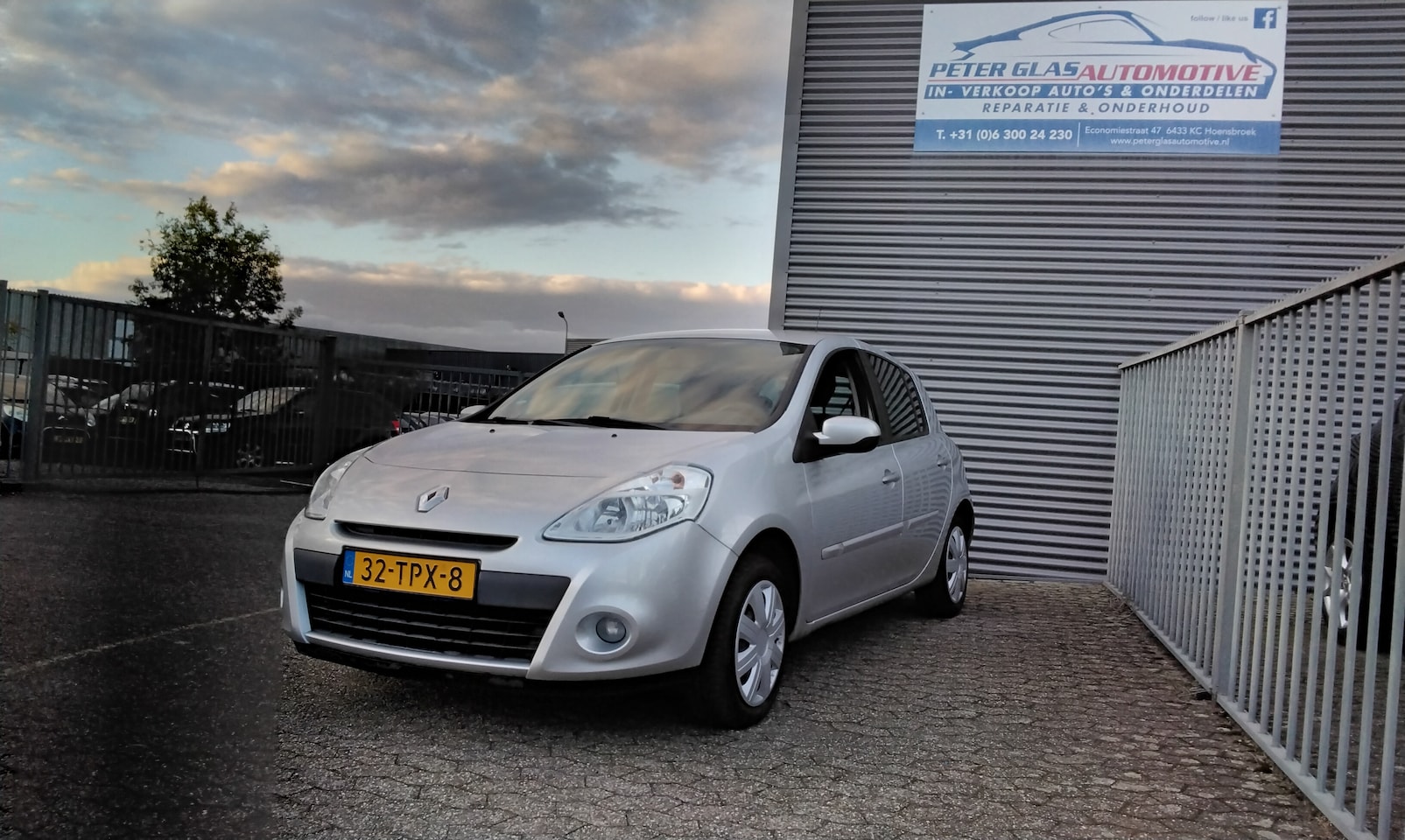 Renault Clio - 1.2 Authentique Nl auto - nap - airco - 5deurs - 129000km - AutoWereld.nl