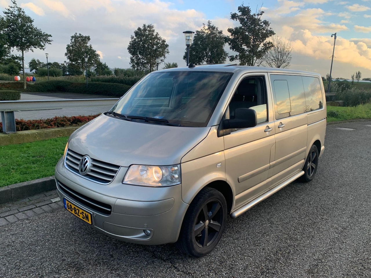 Volkswagen Multivan - T5 2.5 TDI 340 - AutoWereld.nl