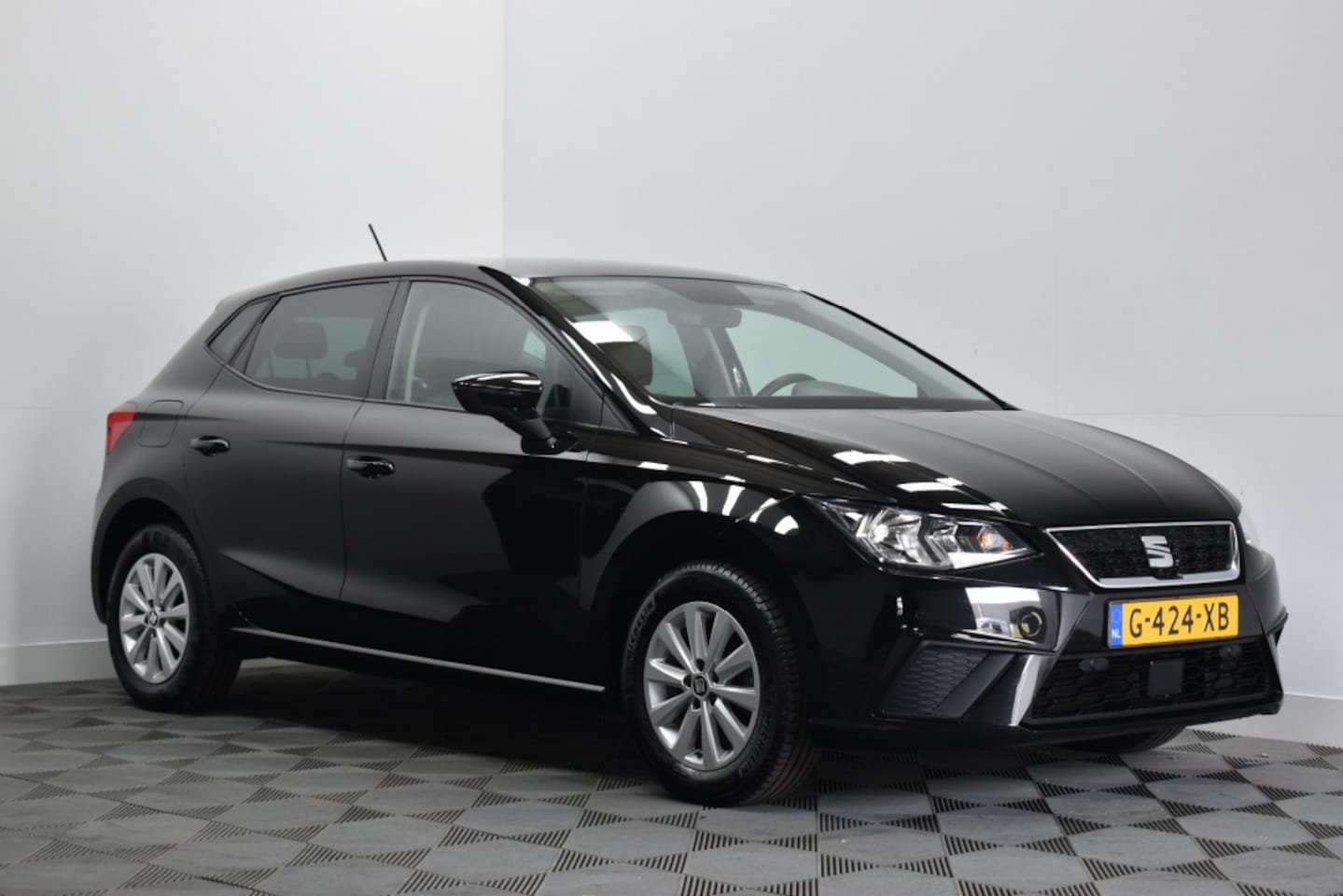 Seat Ibiza - 1.0 TSI Style Business Intense 1.0 TSI STYLE BUSINESS INTENSE - AutoWereld.nl