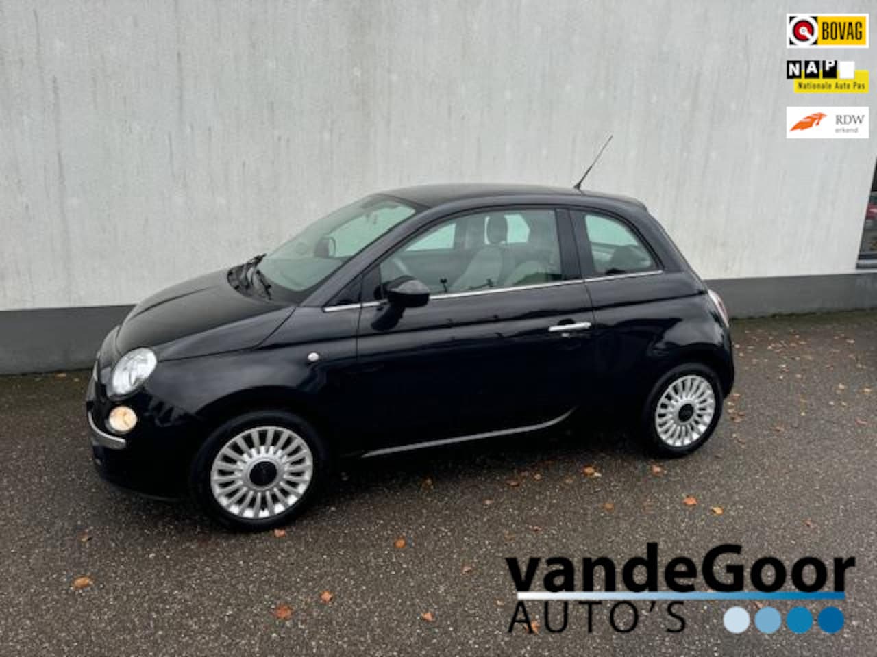 Fiat 500 - 1.2 Rosa 1.2 Rosa, '10, airco, lm velgen, pano.dak, sportieve uitvoering ! - AutoWereld.nl