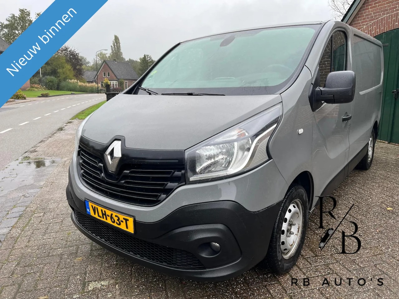 Renault Trafic - 1.6 dCi T29 L1H1 Comfort 1.6 dCi T29 L1H1 Comfort - AutoWereld.nl