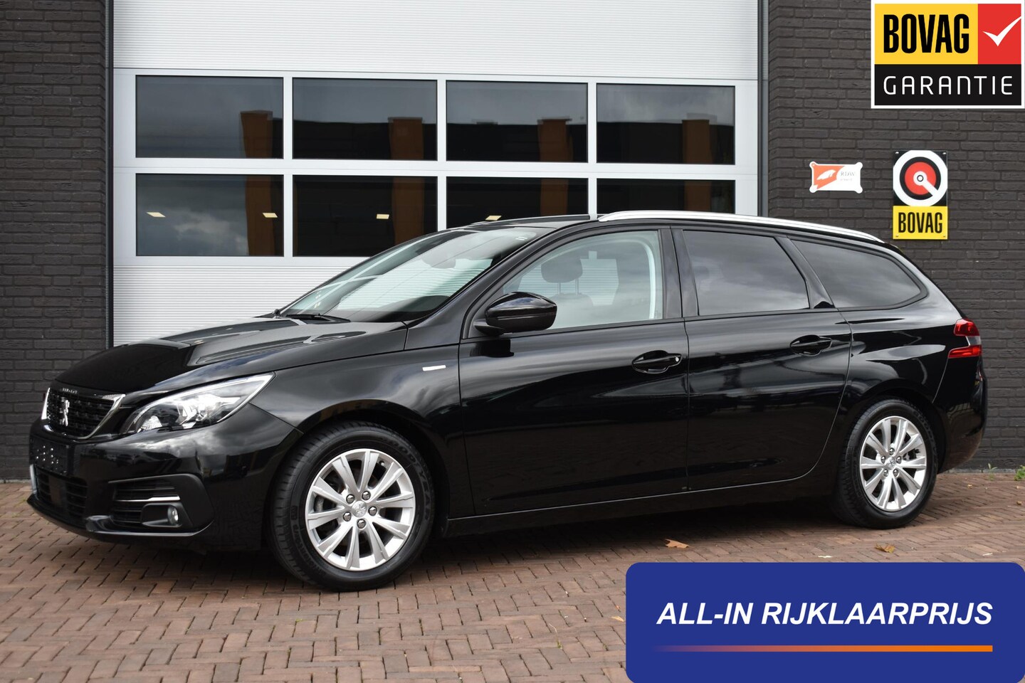 Peugeot 308 SW - 1.2 PureTech 130PK Style Carplay | PDC | Trekhaak | Incl. garantie - AutoWereld.nl