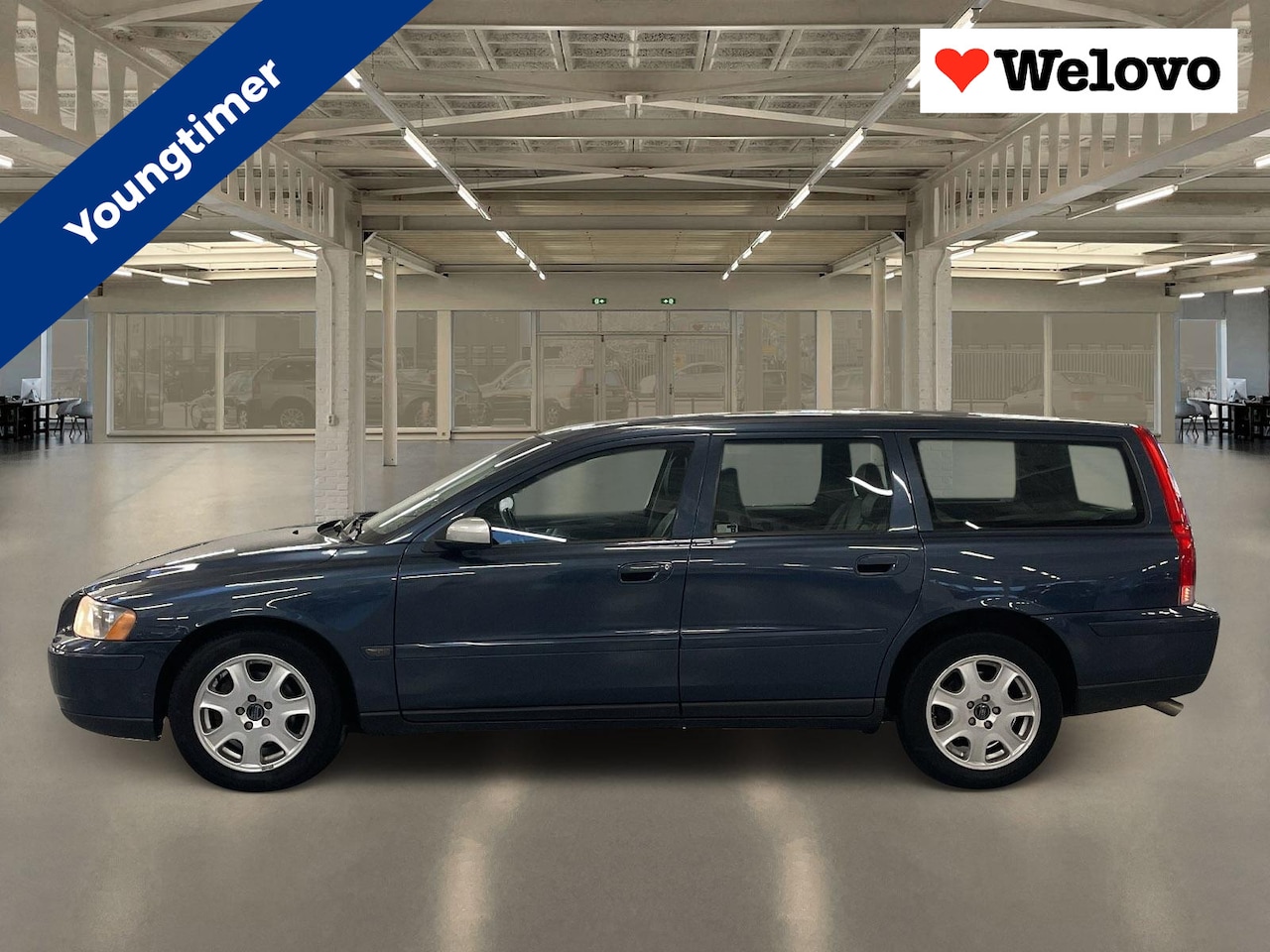 Volvo V70 - 2.4 Momentum Youngtimer, leder interieur, verwarmbare stoelen... - AutoWereld.nl