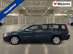 Volvo V70 - 2.4 Momentum Youngtimer, leder interieur, verwarmbare stoelen