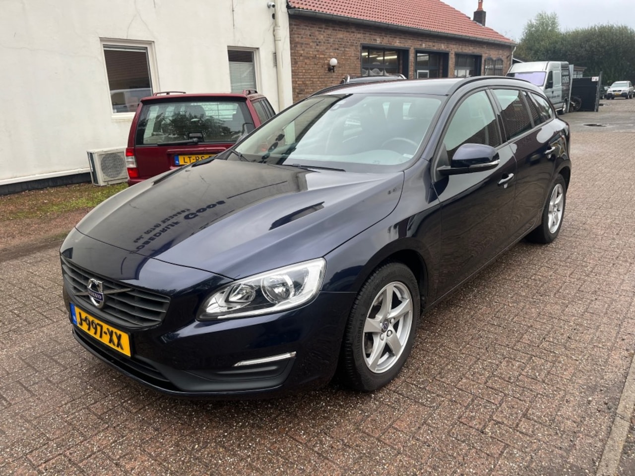 Volvo V60 - 1.5 T2 Momentum Automaat - AutoWereld.nl