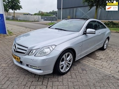 Mercedes-Benz E-klasse Coupé - 200 CGI Avantgarde Automaat, Apk, Nap, Inruil mogelijk