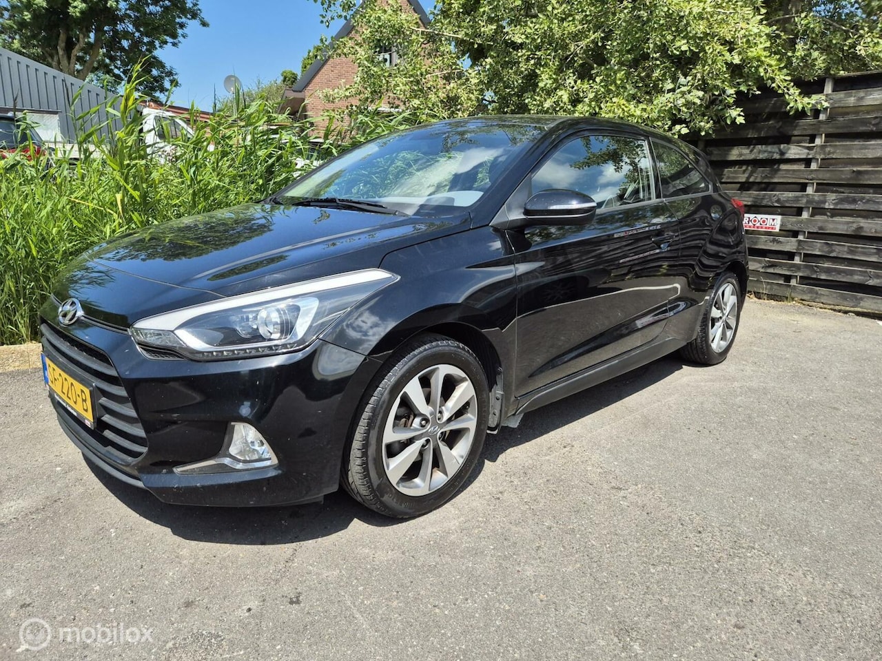 Hyundai i20 Coupé - 1.0 T-GDI Comfort Airco Clima Pdc Lmv - AutoWereld.nl