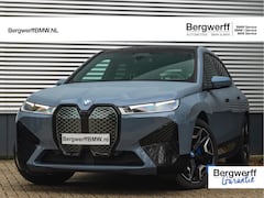 BMW iX - xDrive50 - Pano - Bowers & Wilkins - Stoelventilatie - Driving Ass Prof - Trekhaak