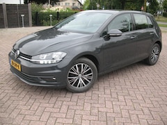 Volkswagen Golf - 1.0 TSI Trendline 5 Drs.- AIRCO - LMV - NAVI - PDC