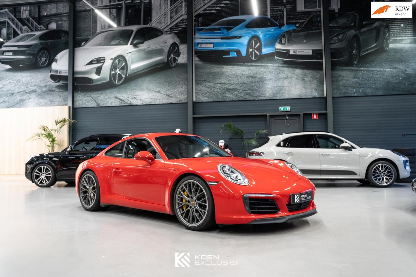 Porsche 911 - 991 3.0 Carrera S; PDDC, PCCB, Lift, achteras sturing, Sport Chrono - AutoWereld.nl