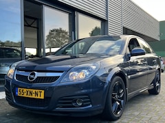 Opel Vectra GTS - 2.2-16V Executive Leer Stoelverw Navi