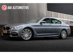 BMW 5-serie - 530i 252 pk xDrive High Executive M-Sportpakket / NL-Auto/ Dealer-Ond/ Nappa-Leder/ Sports