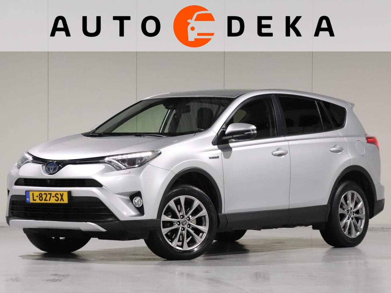 Toyota RAV4 - 2.5 Hybrid Executive *Leder*Trekhaak*Adaptive Cruise* - AutoWereld.nl