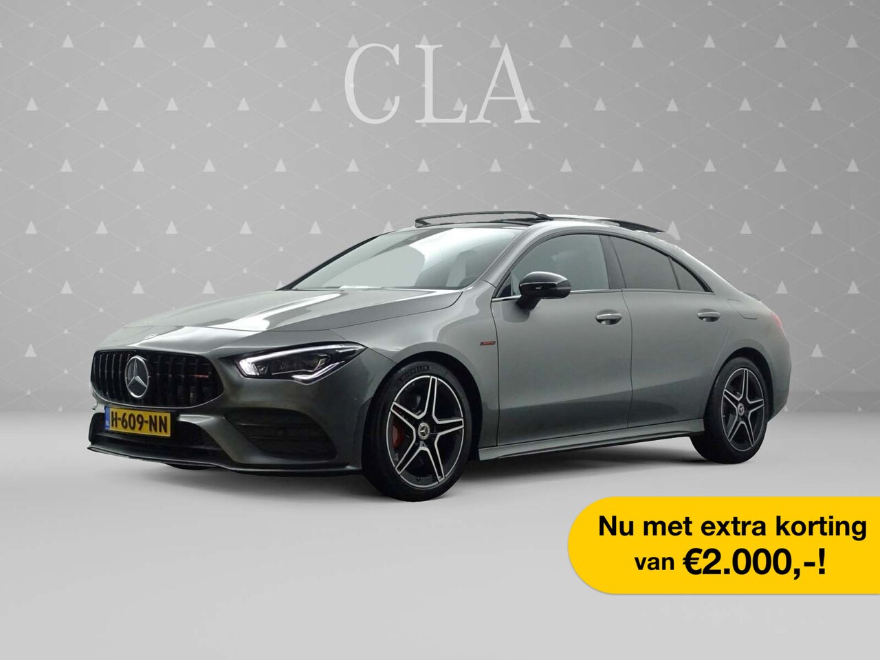 Mercedes-Benz CLA-Klasse - 200 Solution AMG Night Edition Aut- Panodak I  Sfeerverlichting I  Park Assist I Lane Assi - AutoWereld.nl