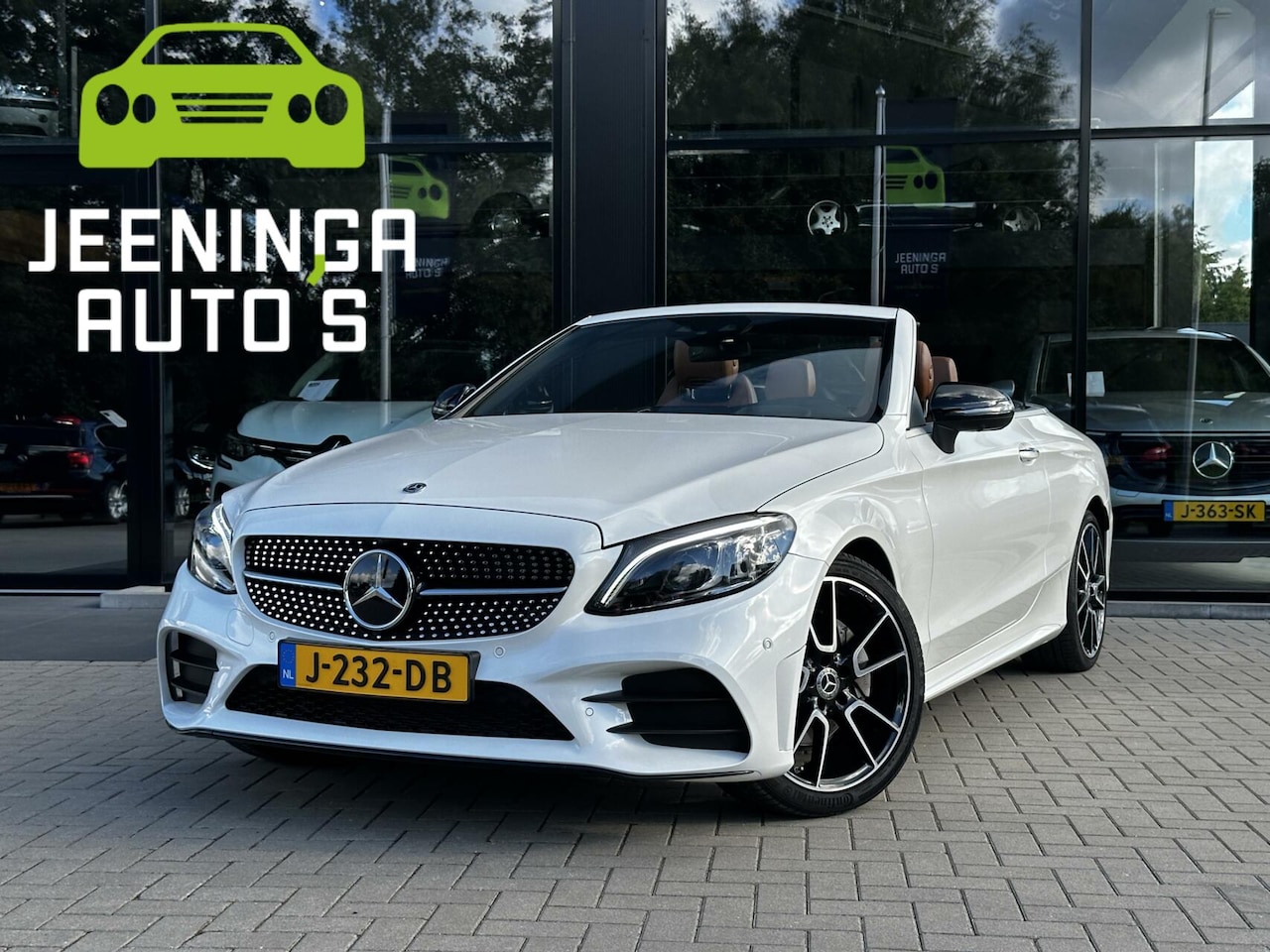 Mercedes-Benz C-klasse Cabrio - 180 Premium Plus Pack | AMG | WauW - AutoWereld.nl