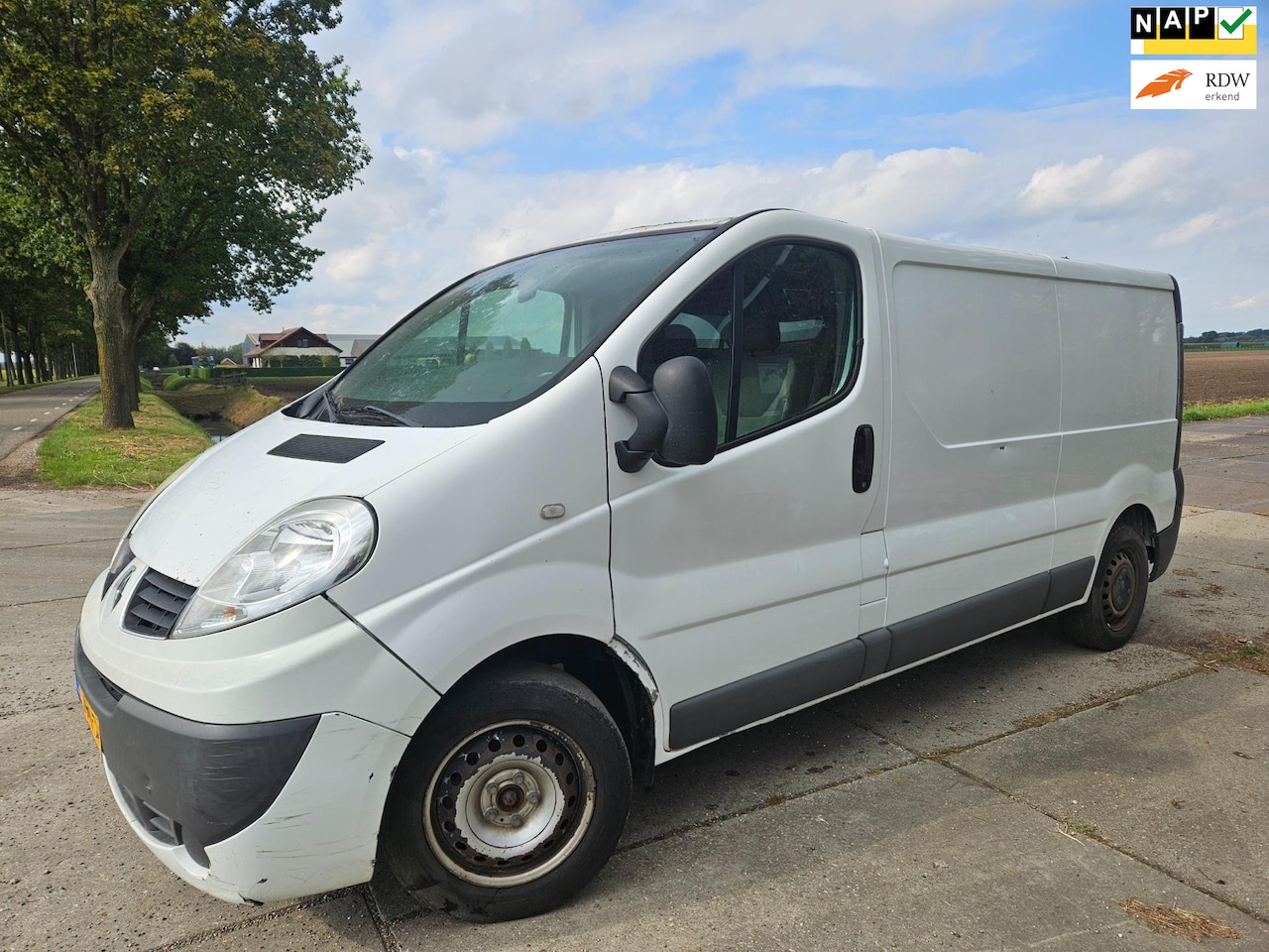 Renault Trafic - 2.0 dCi T29 L2H1/ bj 2010/ euro 4/ airco/ long model - AutoWereld.nl