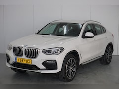 BMW X4 - XDrive30i High Executive / Automaat / Camera / Head-up Display / Stoelverwarming / LED