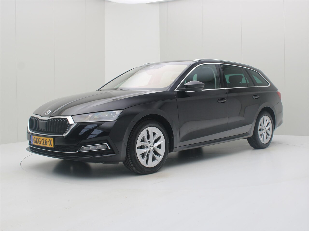 Skoda Octavia Combi - 1.0 e-TSI 110pk DSG7 Clever+ [ LED+CARPLAY+CRUISE+CLIMATE+STOELVERWARMING+VIRTUAL ] - AutoWereld.nl