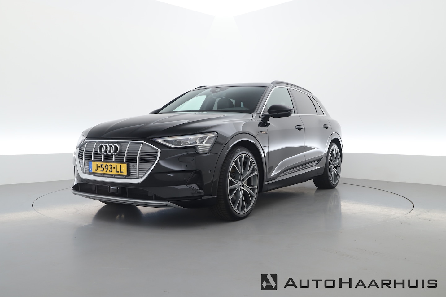 Audi e-tron - 55 quattro 95 kWh | Navi | Luchtvering | Camera | Adapt. Cruise | 22' | Keyless - AutoWereld.nl