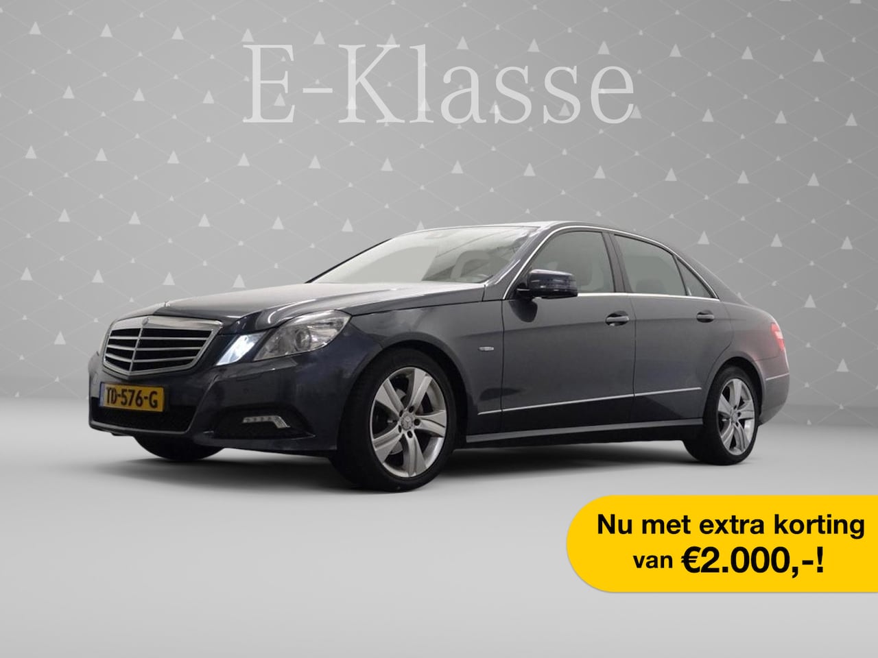 Mercedes-Benz E-klasse - 220 CDI Avantgarde Aut- Xenon Led I Park Assist I  Clima I  Cruise I Navi I Sfeerverlichti - AutoWereld.nl