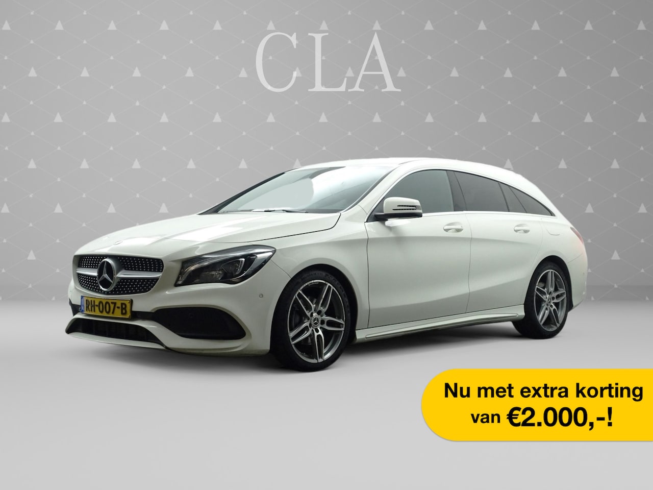 Mercedes-Benz CLA-klasse Shooting Brake - 180 Solution AMG Aut- Leder Alcantara I Camera I Sfeerverlichting I Xenon I LMV - AutoWereld.nl