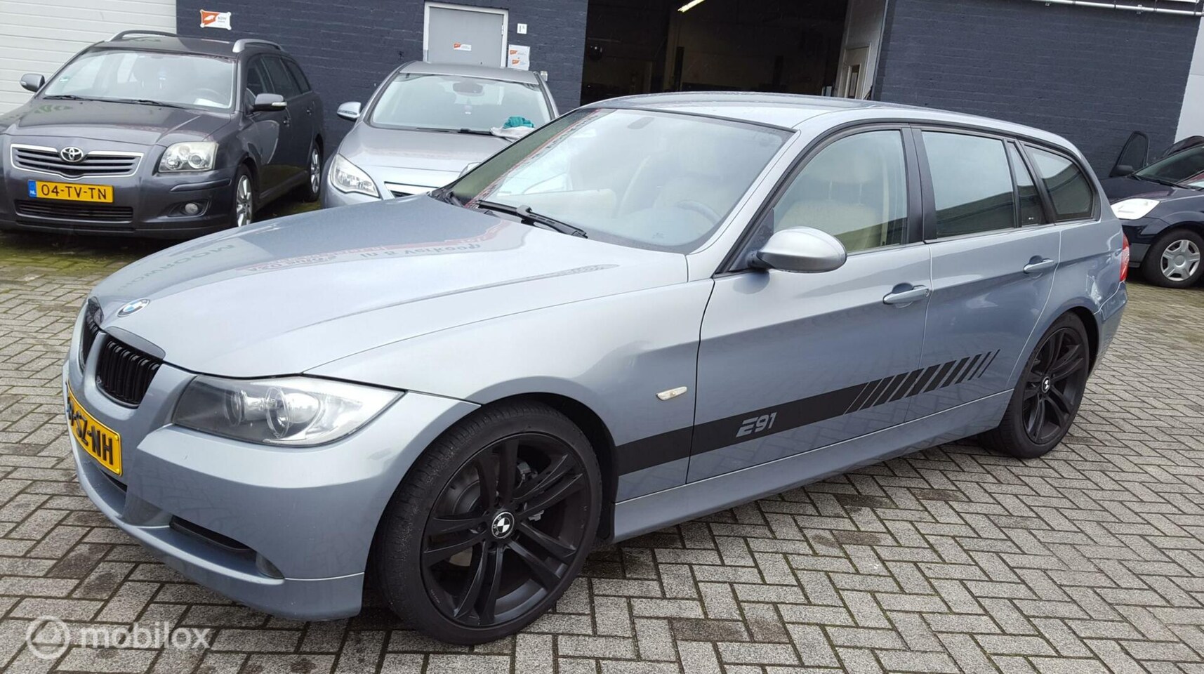 BMW 3-serie Touring - 318i Executive 318i Executive - AutoWereld.nl