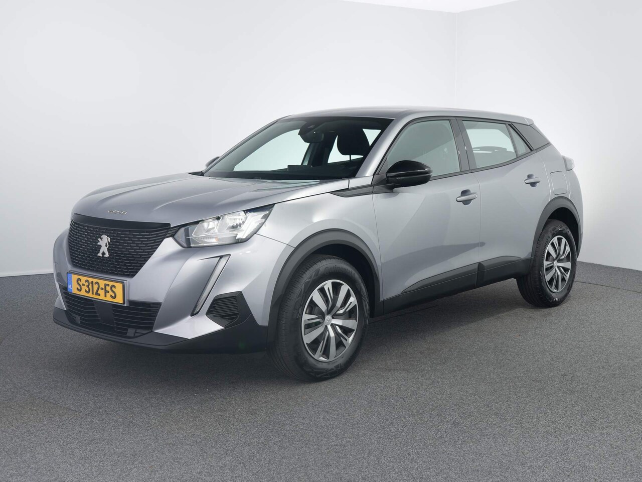 Peugeot 2008 - 1.2 PureTech Active | Airco | Cruise | Navigatie | Apple Carplay/ Android auto | - AutoWereld.nl