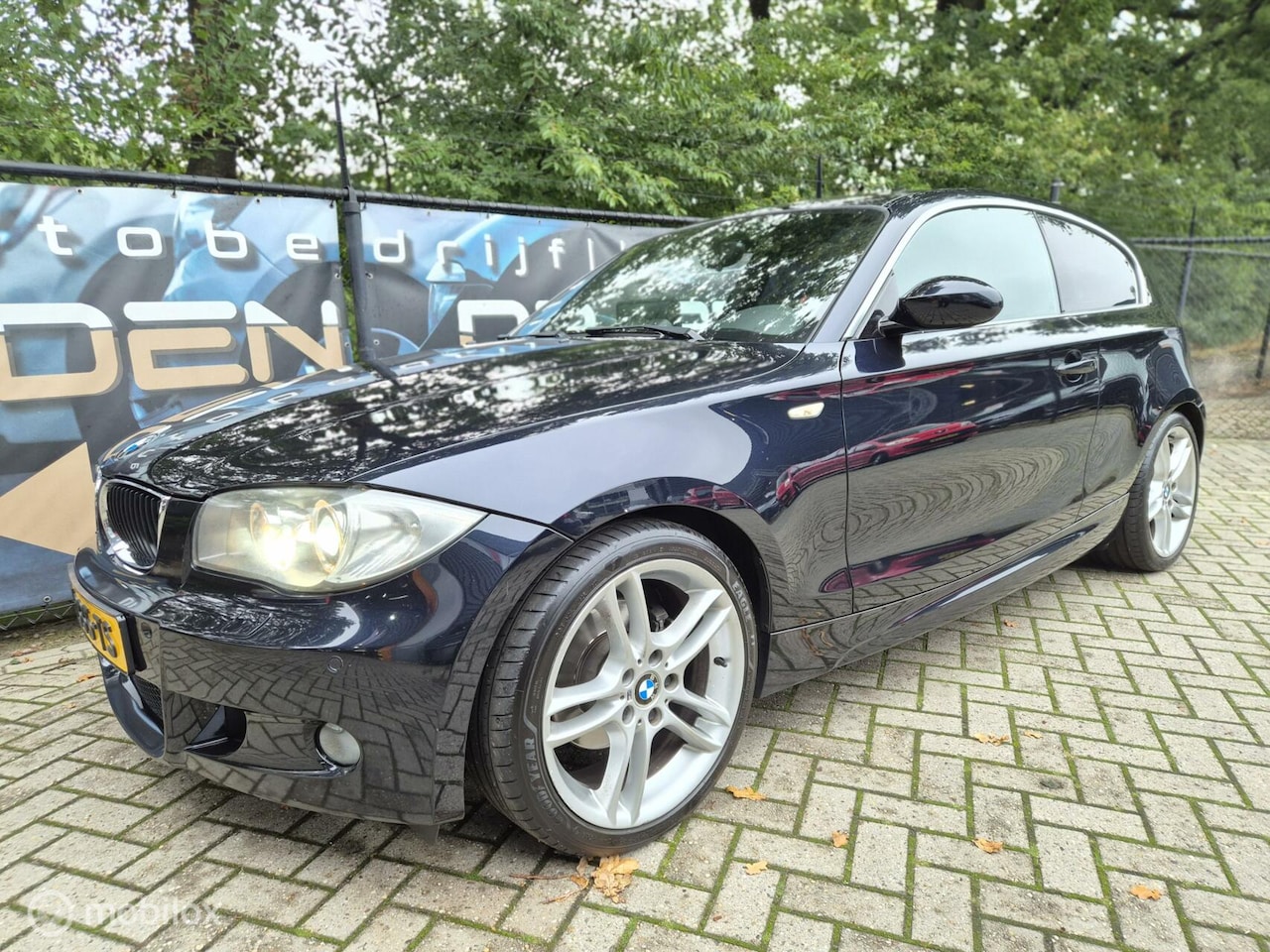 BMW 1-serie - 120i M-pakket | NAVI | STOEL V | CLIMA | 18'' | XENON | - AutoWereld.nl