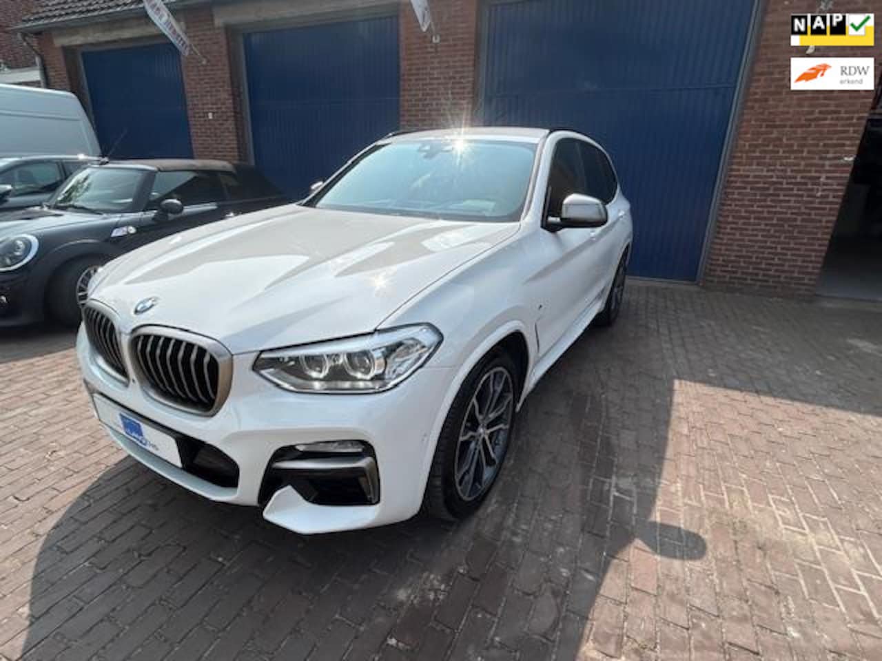 BMW X3 - M40i xDrive High Executive HeadUp, Harman Kardon, Stuurverwarming - AutoWereld.nl