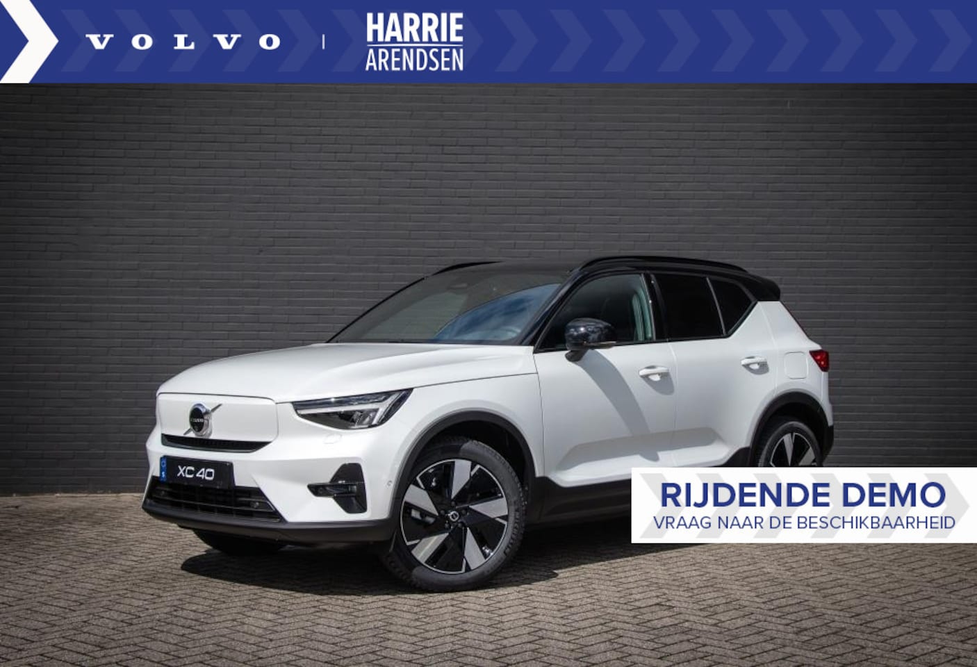 Volvo XC40 - Extended Range Ultimate | Adaptieve Cruise Control | Schuifdak | Getint glas | Elektrische - AutoWereld.nl