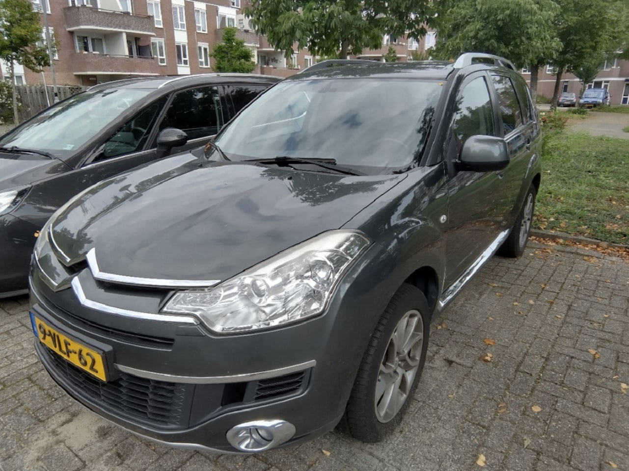 Citroën C-Crosser - 2.2 HDiF Exclusive 7p. VAN (grijskenteken) 2-zitter Terreinwagen Vol Leder - AutoWereld.nl