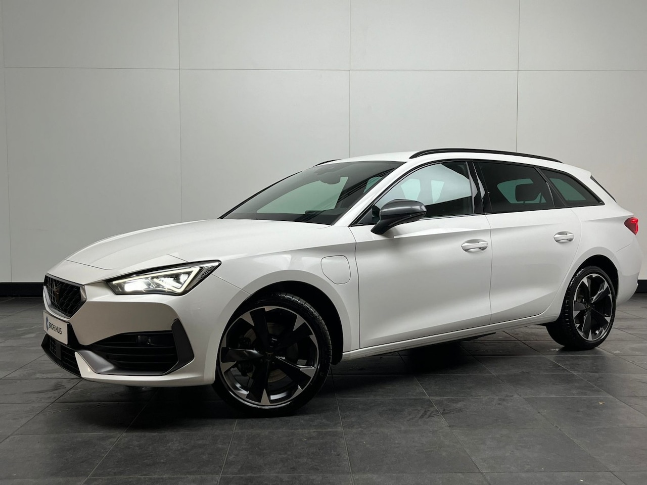 CUPRA Leon Sportstourer - 1.4 e-Hybrid 204 pk phev Business - AutoWereld.nl