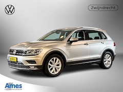 Volkswagen Tiguan - 1.4 150pk TSI ACT Highline / Elektrisch bedienbare achterklep / Parkeersensoren / Navigati