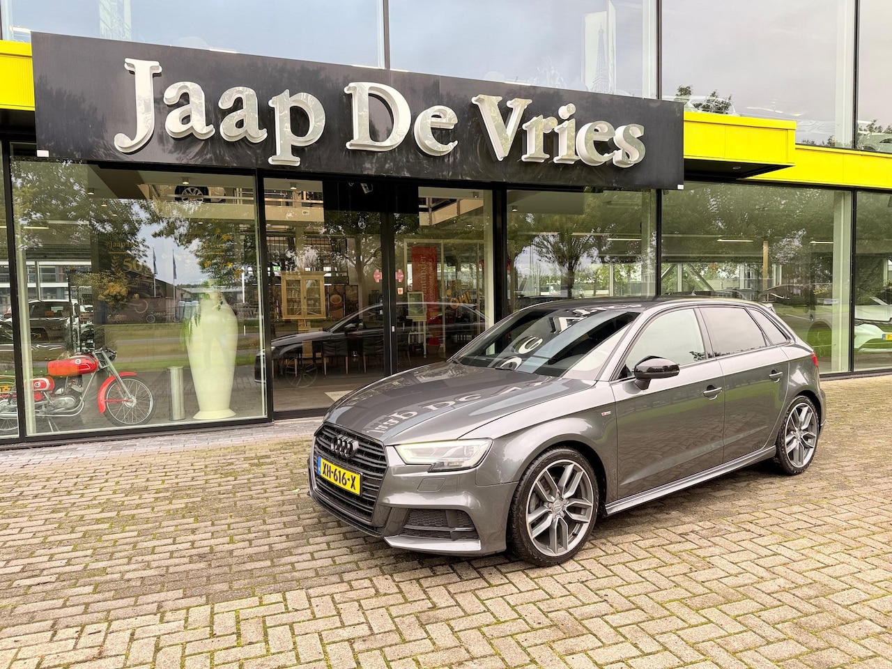 Audi A3 Sportback - 35 TFSI CoD Sport S Line Edition 35 TFSI CoD Sport S Line Edition - AutoWereld.nl