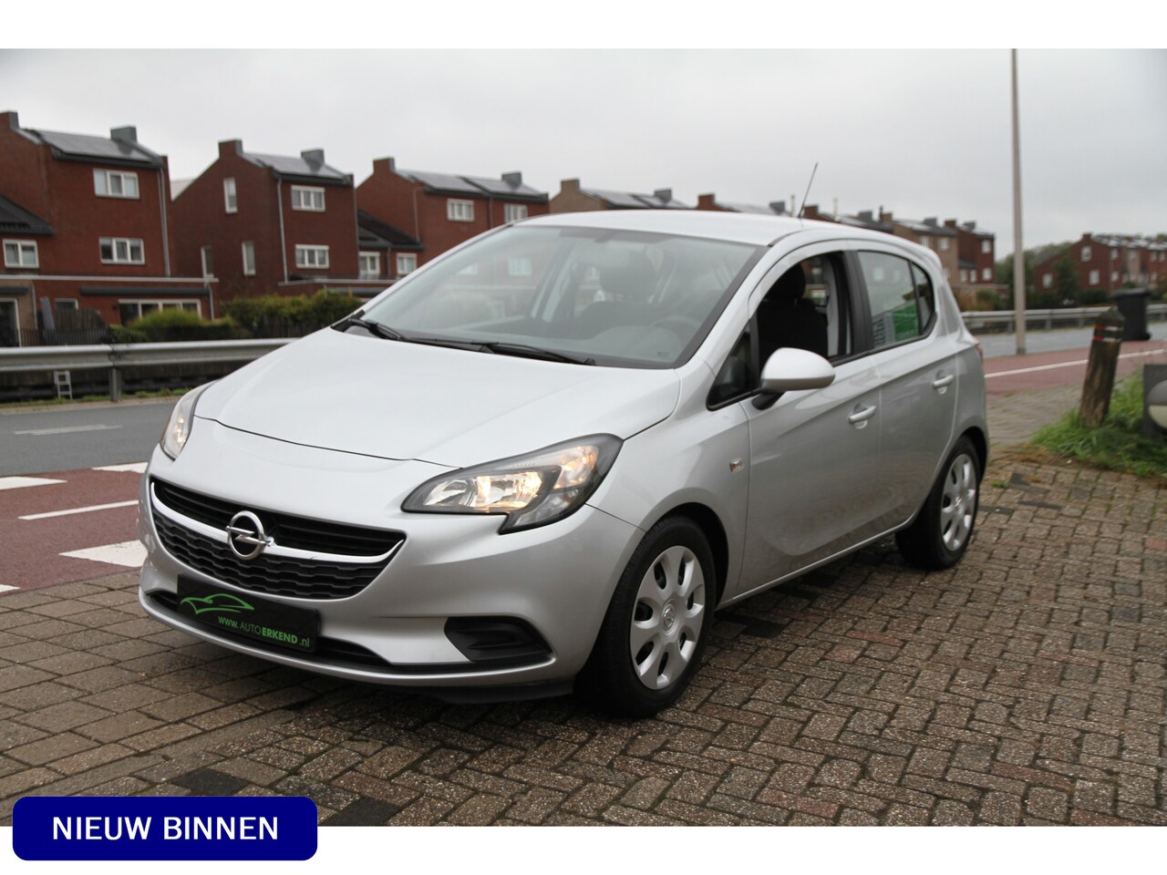 Opel Corsa - 1.2 Airco - AutoWereld.nl