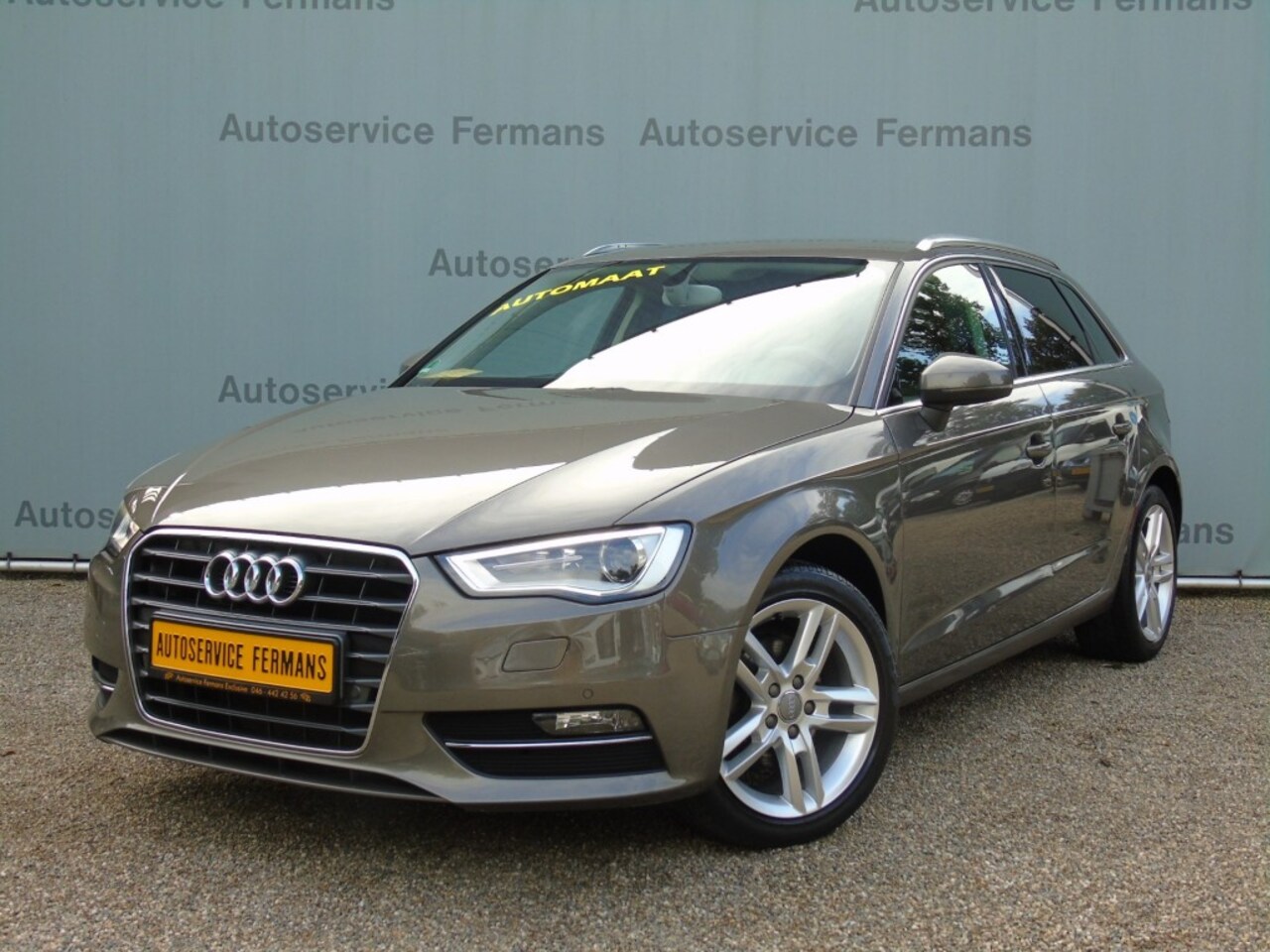 Audi A3 Sportback - Sportback 1.2TSI 105K DSG - 2013 - 138DKM - Navi - Xenon - 17 in - AutoWereld.nl