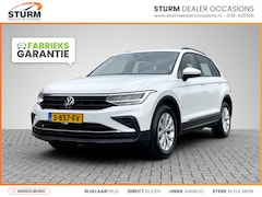 Volkswagen Tiguan - 1.5 TSI Life Winter Pack | Navigatie Full-Map | Camera | Apple Carplay/Android Auto | Adap